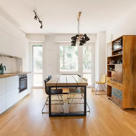 Apartmán Guesthost - Bright And Modern *