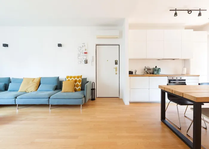 Guesthost - Bright And Modern アパート *