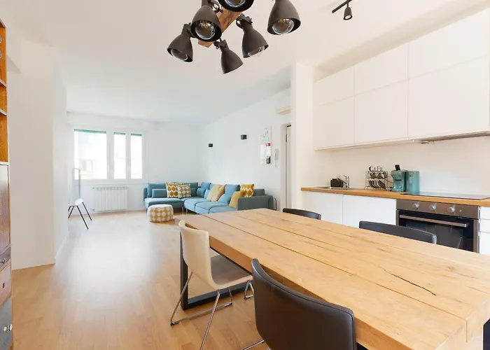 Guesthost - Bright And Modern * ミラノ