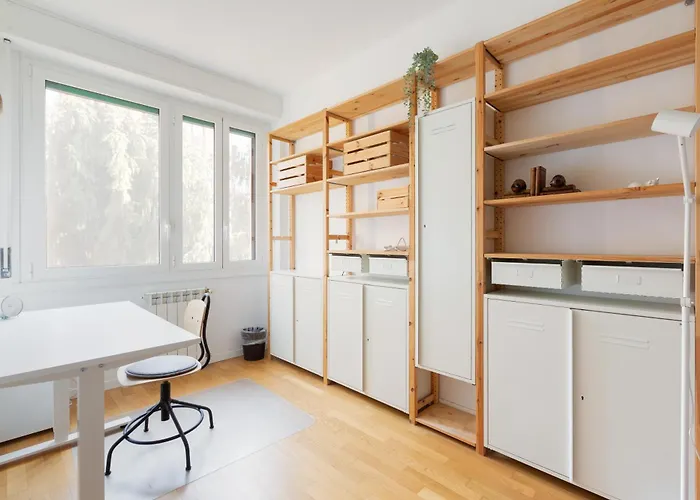 Guesthost - Bright And Modern * ミラノ