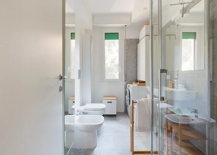 Guesthost - Bright And Modern アパート